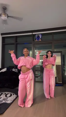 she gon call me bby boo @Linnette💰💕 #fypシ #viral #matching 