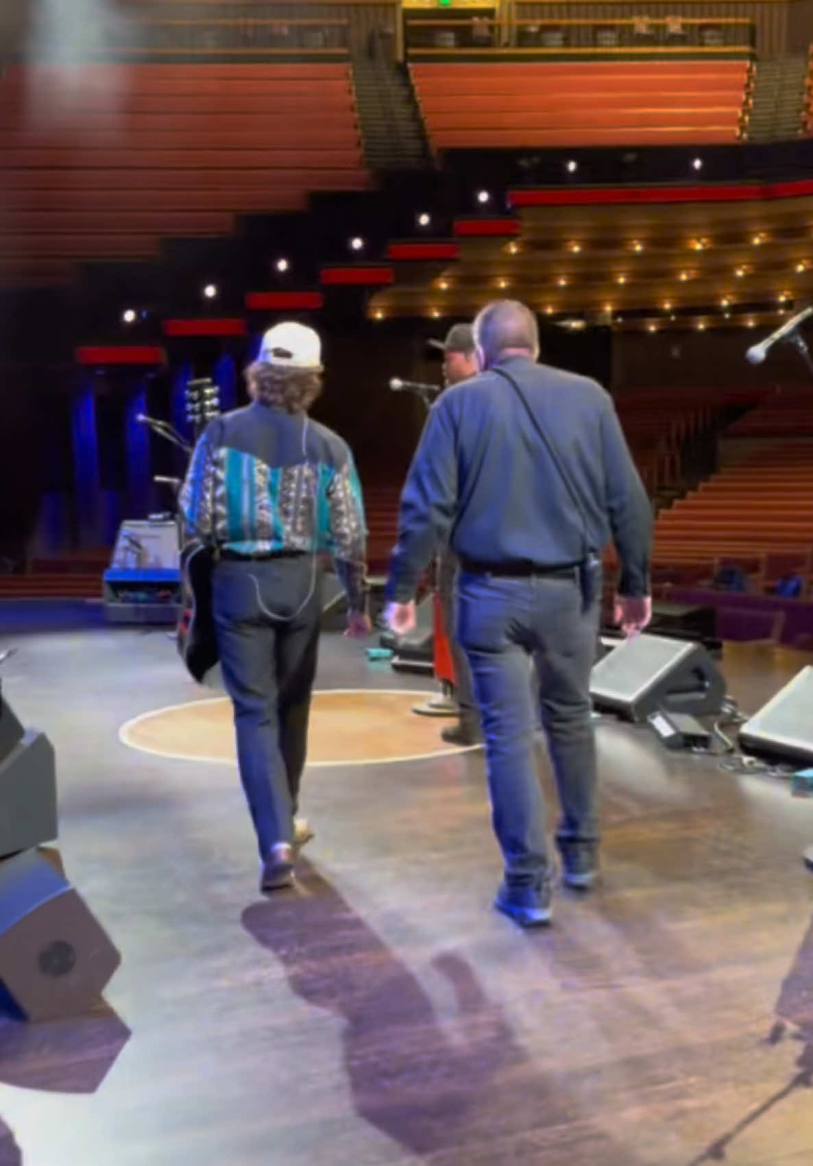 Stepping into the @Grand Ole Opry circle ⭕️ for the first time 💯