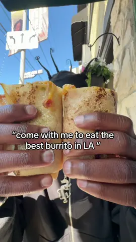 Ngl they kicked me out after this 😂 #vlogger #losfeliz 