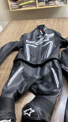 Motorbike suits premium quality ❤️‍🔥 Website www.leather-mines.co Number 92-3481441172 Anyone interested come DM