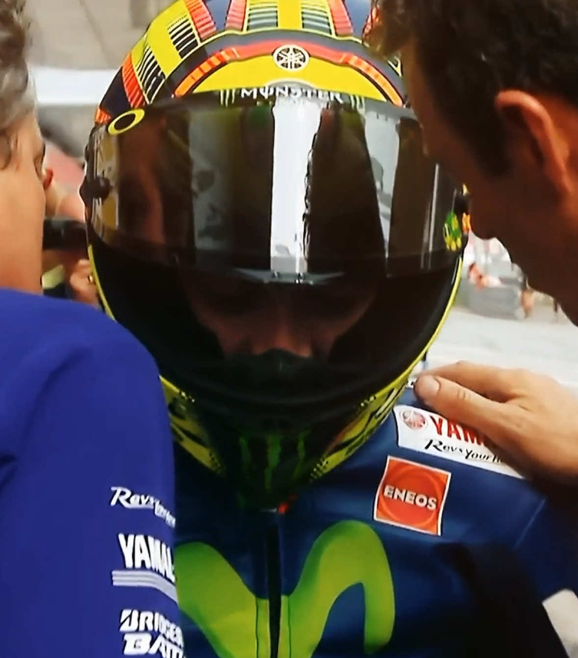 Because NO ONE will ever do it like him. #motogp #Motorsport #valentinorossi #foryou #bezcm motogpedit vr46 mm93 vr46academy