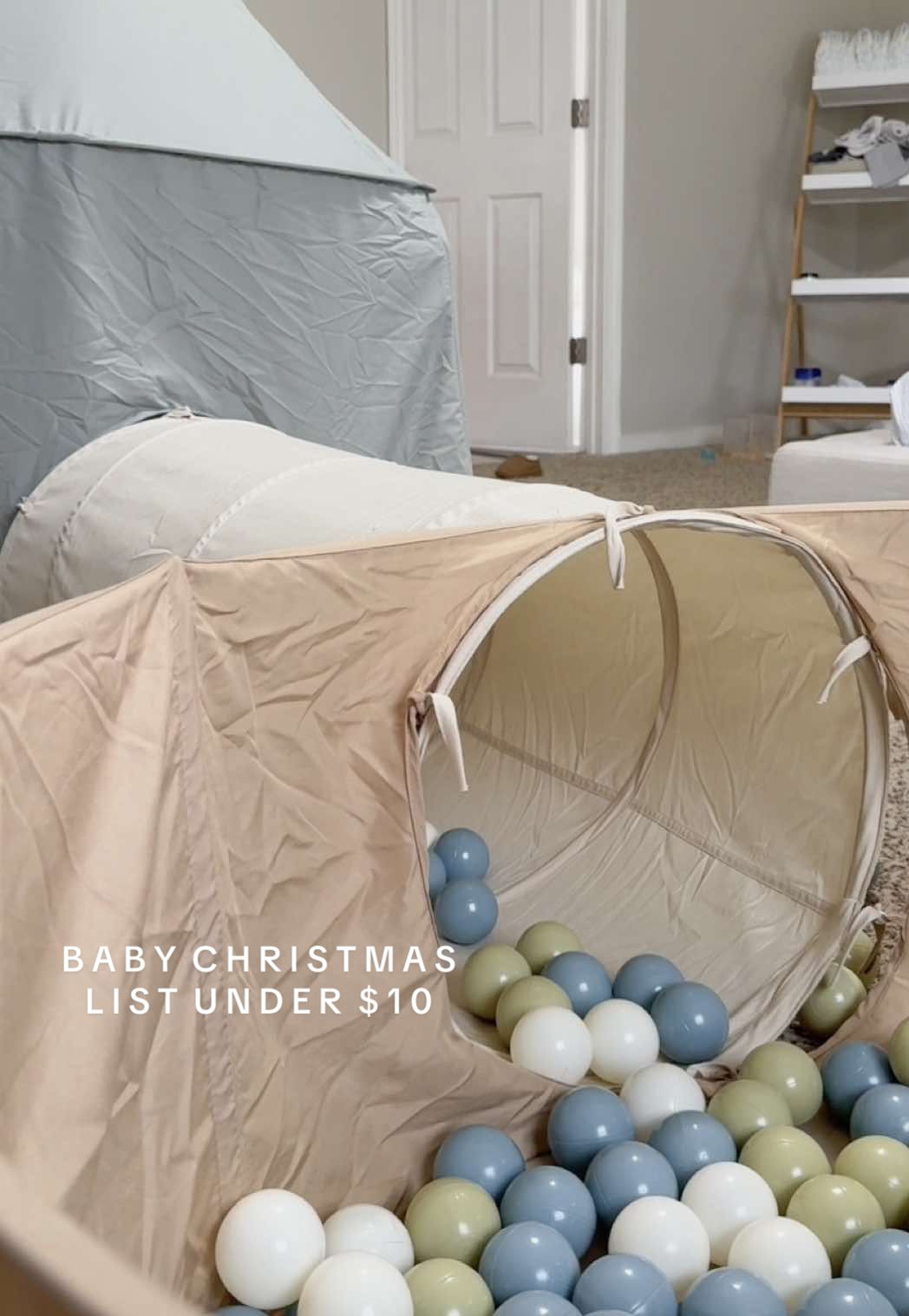 5 baby Christmas list ideas all under $10 that we loved ages 0-6months!  🔗 baby Christmas wishlist  #babychristmasgifts 