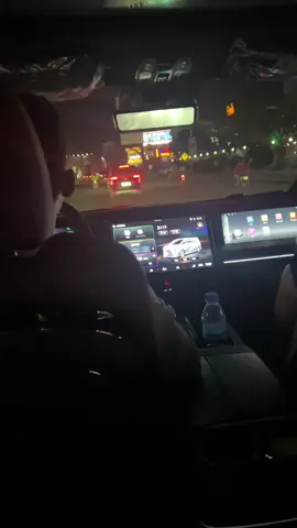 #木牌  柬埔寨不养闲人  稍微动动脑筋就会发财的地方