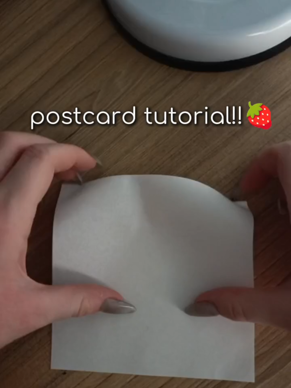 тгк: Меделинка Соник 🍓  многие просили туториал на открытку!! вот главная составная её часть, таких частей нужно 4, для того чтобы сделать открытку как из тренда!! #рекомендации #открытка #postcard #своимируками #tutorials #туториал 