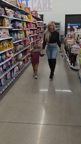 Walmart with mander 🥰