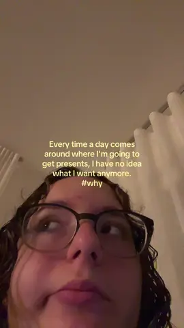 Am I the only one #relateble #presents #zbcxya #fyp #makemefamous 