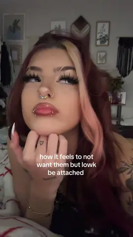 is this relatable or am i crazy #fyp #relatable #lgbt 