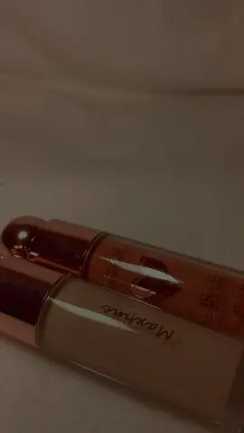 Le blush et le fond de teint Maxfine en 5 teintes 🫧🎀