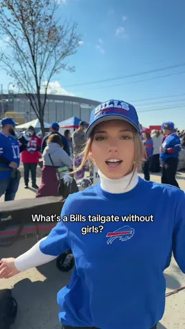The girls love @Buffalo Bills tailgate days! 🧚🏻🏈 @Betches @Veronica @Madeline Mahoney #nfl #football #buffalo #bills #tailgate 