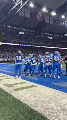 The fellas are crunkin’ 🤣🕺  #DetroitLions #NFL #football