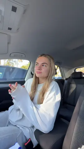 So many new girlies on here so I thought I’d do a quick get to know me 🫶🏽🫶🏽 