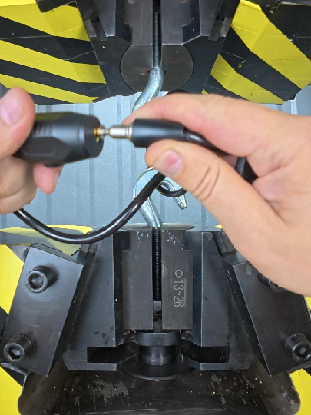 Stretched bicycle lock! #hydraulicpress #satisfyingvideo #destroy #asmrtiktoks #crushing #satisfy #hydraulic #asmrvideo #great #fyp #tiktokviral #foryoupage❤️❤️ #trendin #satisfyingvideos #stretching #lock #bicycle