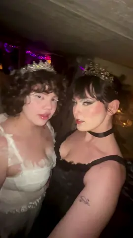 i love gay halloween #blackswan #wlw @aj 🧚🏼‍♂️ 