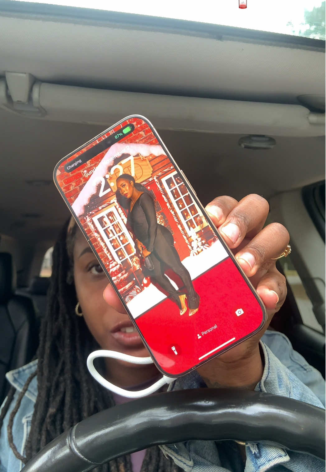 Content creators, travelers, anyone on-the-go, this gadget is a must-have #anker #chargingbank #phonecharger #powerbank #tiktokshopcreatorpicks 