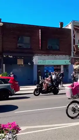 Eyes on the road… #baddriver #ebike #toronto