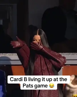 (via @New England Patriots) #cardib #patriots #stefondiggs #nfl #espnsocial