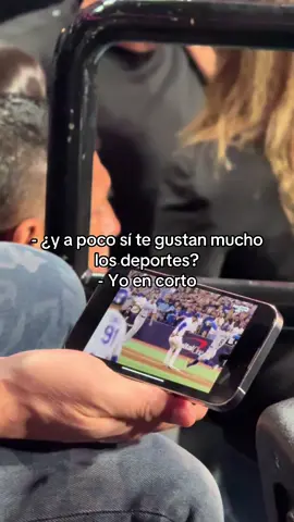 No hemos salido de 1 juego y ya estamos viendo el otro 😹 #basketball #NBA #nbaenméxico #fyp 