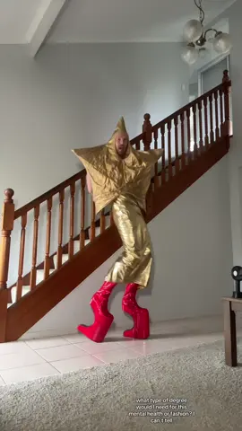 RATE MY OUTFIT OUT OF 10??? 💃🤪  I’m a fashion influencer for sure 