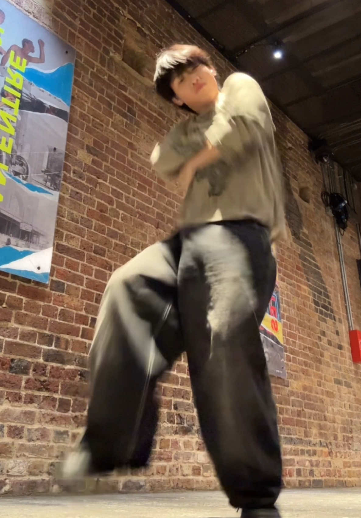 Dc@jadan.s.m_zay #dance #dancechallenge 