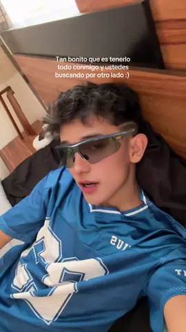 Me encanta grabarme 🦖 #boys #man #azul #gomitas 