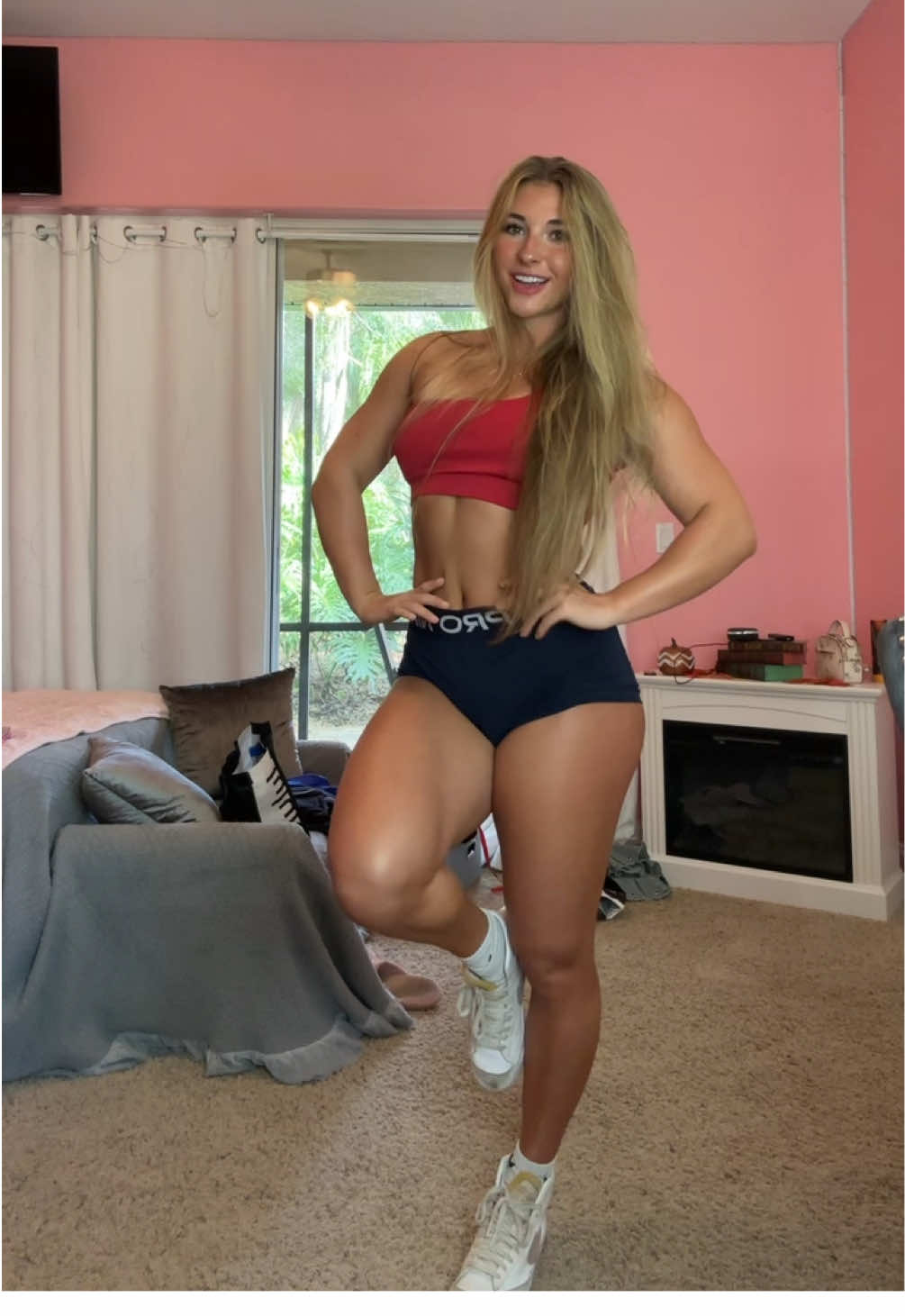 Ok it’s Christmas now #OOTD #fitcheck #gym #fitnessmotivaton #gymfit 