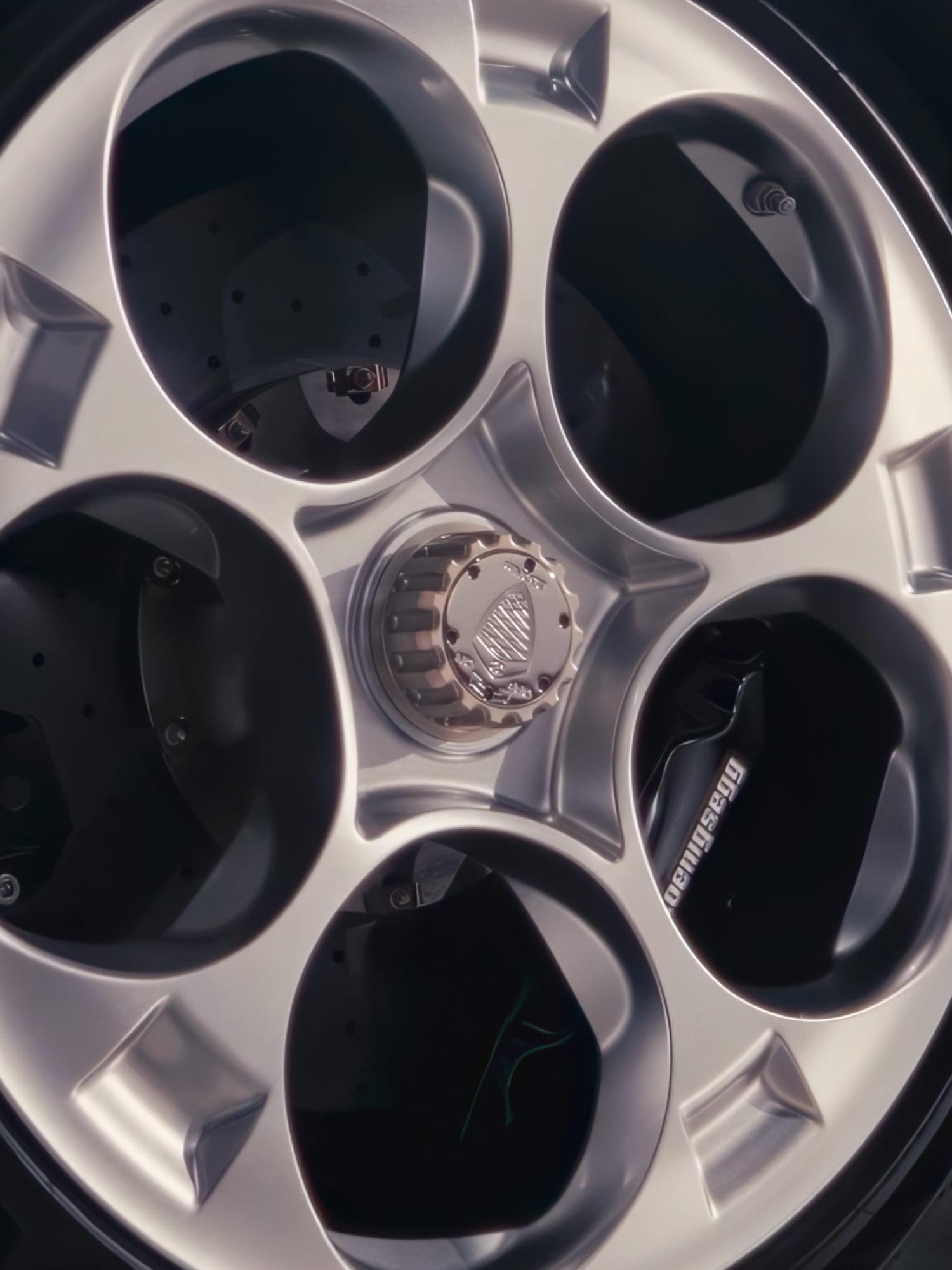 Egg attack | Had 8 mins to clip #fyp #vira #viralvideos #dontletthisflop #koenigesgg #agera #jesko #cc850 #egg