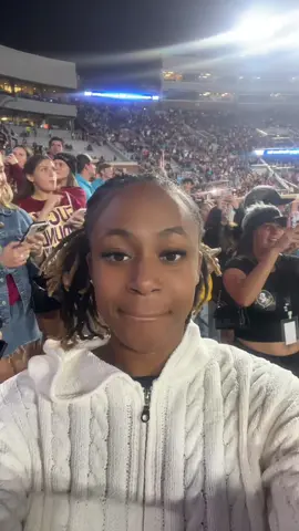 Go noles or whatever they say 😩!❤️💛 #gonoles #floridastate #fsufootball #football #fsu 