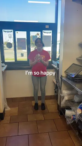 ❤️🍦❄️ #dairyqueenworker @Dairy Queen #coworkers #happyatwork #dairyqueen #dairyqueenlife (Feat. Hunter and Winter-Lee)