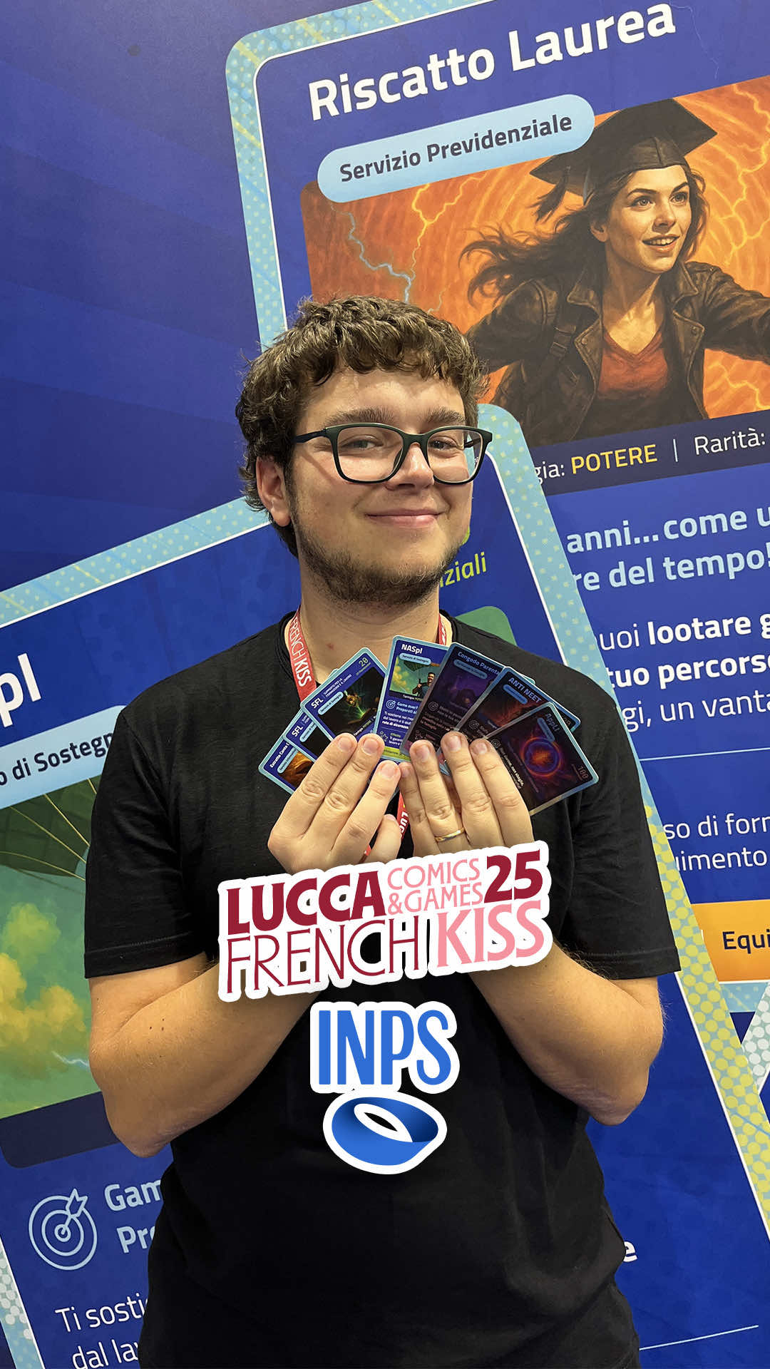 Ecco qui le tanto discusse carte collezionabili dell'INPS! #AffariDaNerd #CarteCollezionabili #INPS #LuccaCG25 