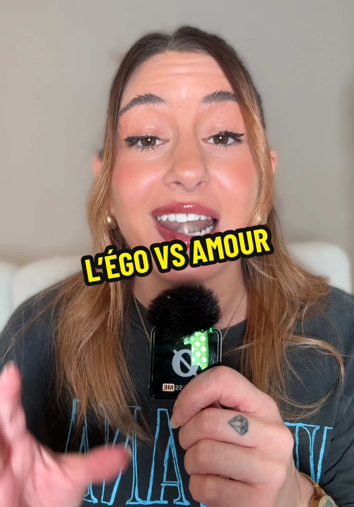 L’égo VS Amour : Comment savoir et comment passer de l’un à l’autre ?  👉🏼 Je t’explique tout ! 