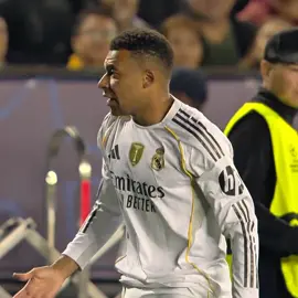 جيبولناا الوضيع 🔥🤌🏼.  .  #ليفربول #ريال_مدريد  #دوري_ابطال_اوروبا #fypシ゚ #لن_تسير_لوحدك_ابدا 