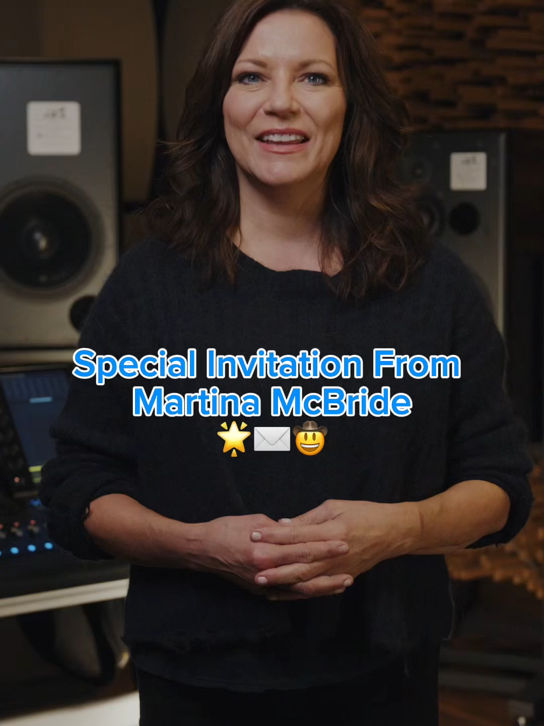 Multiple Grammy nominee & country music star, Martina McBride, is inviting YOU to tune in to the holiday country event of the season - HSN's All-Star Nashville Holiday!💽🎙️ ✨ We’ll be broadcasting LIVE from the heart of music city with a rockin’ roundup of guests, plus exclusive gift collections, limited-edition CDs, brand-new releases and MORE. Plus, @martinamcbride will be launching her newest project, @lunaandfinnwine! 🍷🐾 Don’t miss the holiday event of the season this November 6–7! 🤠✨ #LoveHSN #martinamcbride #nashville
