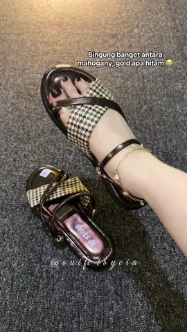 Semua nya cakep cakep 😭🫶🏻 #sandalwanita #sandalkekinian #sandalteplek #sandalmurah #sandalteplek 