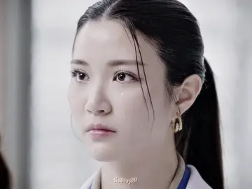 this show is too good. AND WDYM JAYNA SAID “there are so many possible endings… it’s not always a happy one.” GIRL ISTG DON’T PLAY WITH ME 😭 #fyp #poisonouslovetheseries #jaynaandginny #ginj #thaigl 