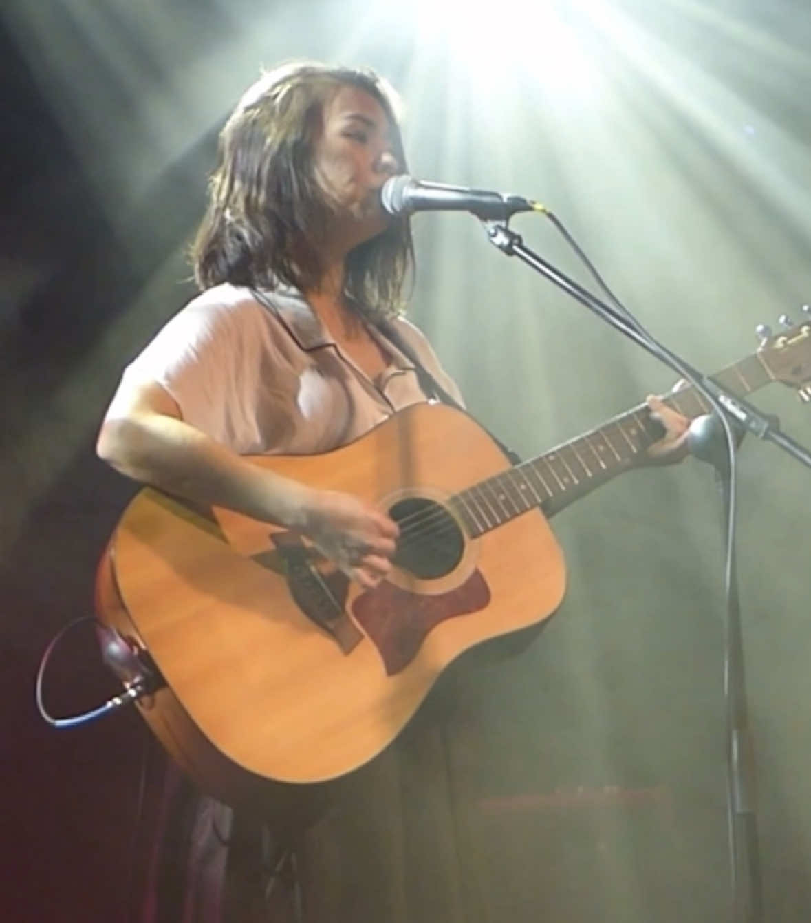 FIREWORKS!!!! i feel like fireworks is perfect representation of how i feel daily thank you mitski😭🫶 | concert clip: martin foyle | #mitski #mitskifan #mitskitok #fyp #foryoupage 