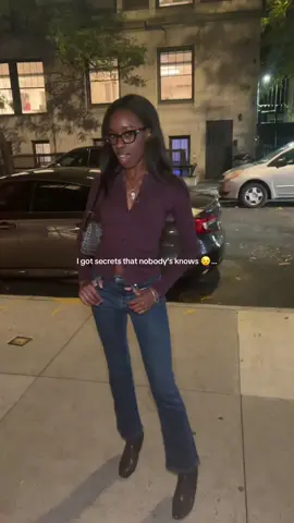 Just sprinklingSkinny Black girl outside these wealthy people homes on a random Saturday. We most definitely walked right inside Bemelmans like nothing happened 🤣#tiktokdance #bemelmans #uws 