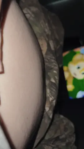 Talk about active 😆 #pregnant #babygirl #babymovements this girl moves non stop 🫶🏻 #january #familyof4 🫶🏻 almost 29 weeks!  January of 2026 ✨