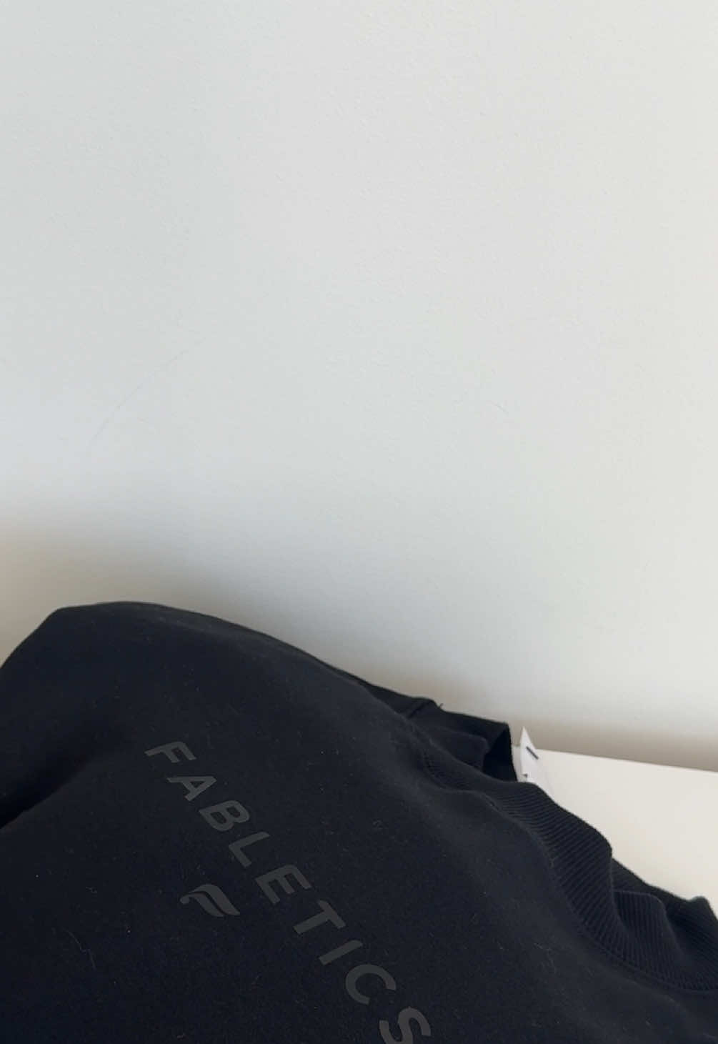 idk about you but i’m living in fabletics till further notice 🍂 fabletics.com/MoveinFabletics @Fabletics #fableticspartner #outfitinspo #OOTD #fallfashion #basicoutfit 