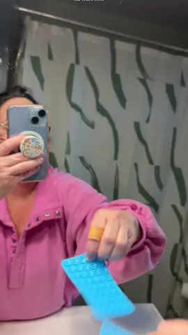 STICKS ON ANY SURFACE‼️ #phoneholder #suctioncup #phone #phonemount #doublesided