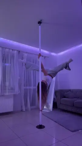 @mlody k #poledance #phoenix #fyp 