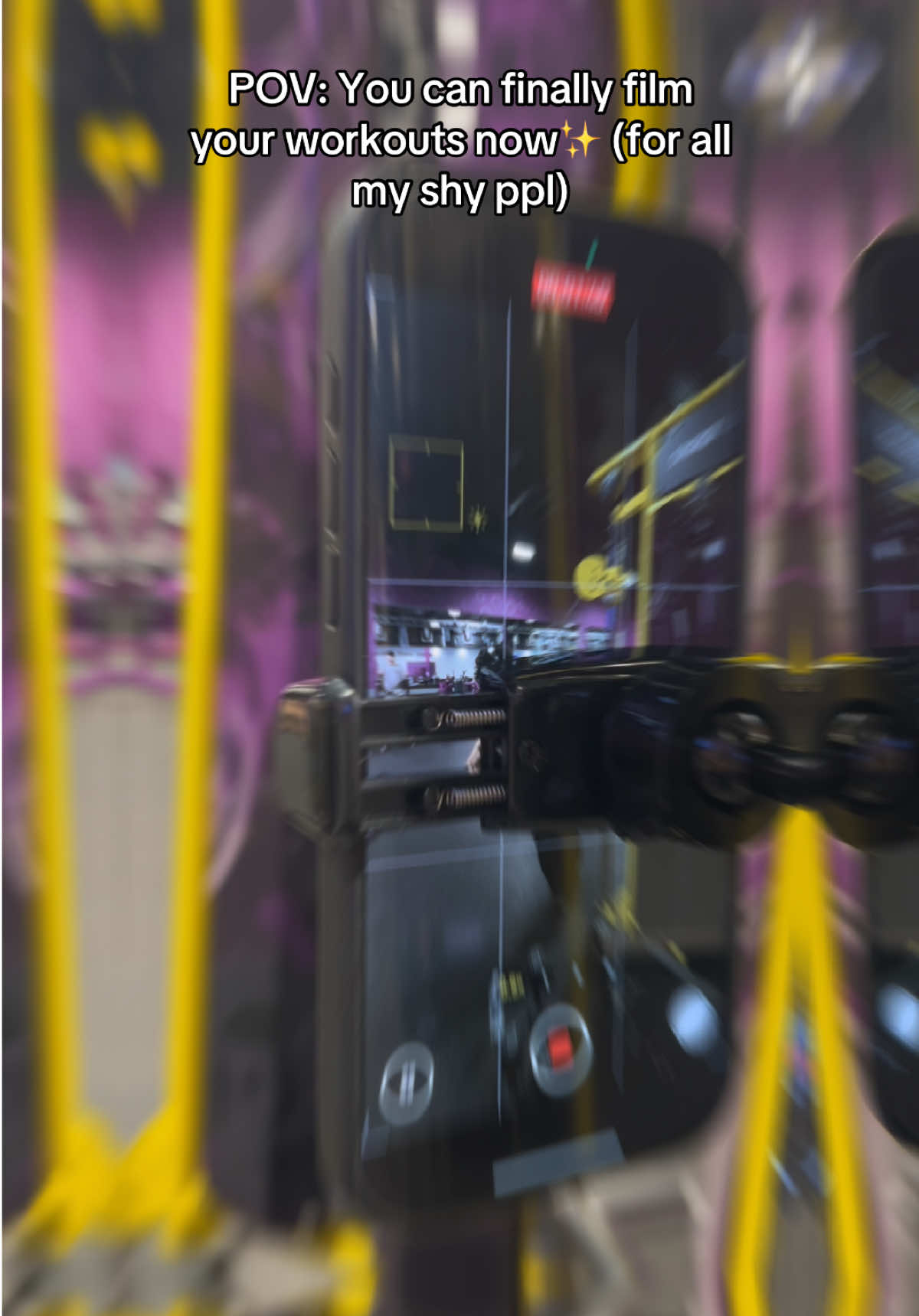 HUGE game-changer✨ #fyp #gym #magneticphoneholder #girlytok #gymcontent 