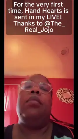 I appreciated it so much! Thank you, The_Real_Jojo! It was the first time I saw this Gift in my LIVE.#tiktoklive #livehighlights #livegift #handhearts 