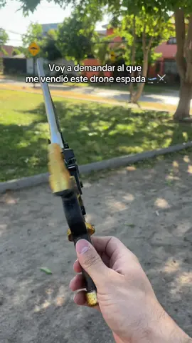 El mejor regalo que me pudieron dar ✈️⚔️ . . . 🚀 Drone Espada Voladora Multidireccional 🛸 El drone volador más épico del 2025 💥 ¡Combina tecnología y diversión en una sola espada! ⚡ Disfruta del drone con control remoto a mano 🤚 que responde a tus movimientos. Lánzalo, contrólalo y mira cómo vuela en todas direcciones con total estabilidad. Perfecto para quienes aman los drones, gadgets tecnológicos y juguetes innovadores. 🔋 Batería recargable USB de larga duración 🔌 💡 Luces LED brillantes para vuelos nocturnos ✨ ⚙️ Control manual inteligente – muévelo con la palma de tu mano 🎮 Ideal para niños, jóvenes y adultos que aman los juguetes voladores, drones interactivos y regalos únicos Sorprende con este juguete futurista, mezcla de espada voladora + mini drone. 🦾 Perfecto como regalo tecnológico, regalo de cumpleaños, o colección geek. #drone #juguete #regalo #dronevideo #toy