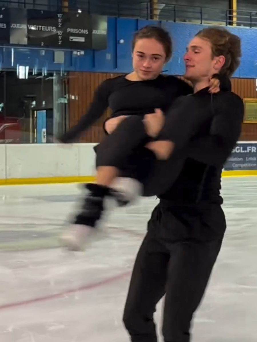 #يانا_يانا_صباح_رولا #يانا_يانا #fyp #pala_011 #pa_lo_ma_1 