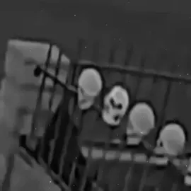 منين اصعد وشلون اصعد  . #you #explorer #اغاني #اغاني_عراقيه #هواجيس 