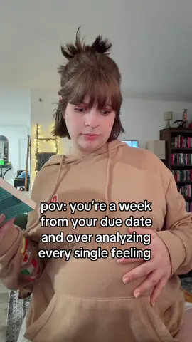 is it labor or braxton hicks? back labor or back pain? a contraction or a strong kick? #fyp #foryoupage #pregnant #pregnancy #firsttimemom 