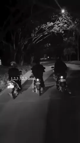 #pria tidak bercerita tiba Hilang arah   bagi  cewek jangan sakit  hati laki laki #fyppppppppppppppppppp 