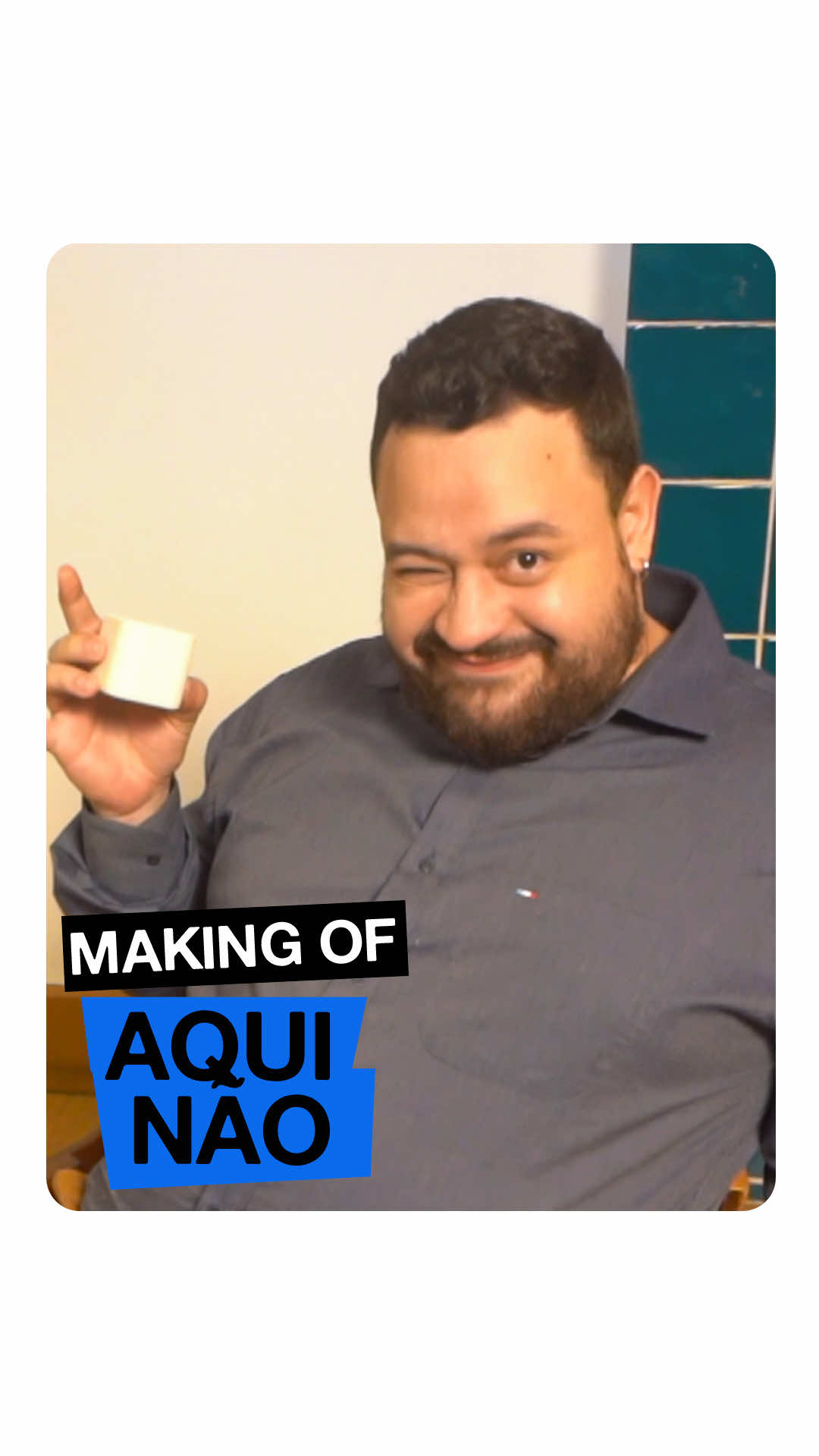 Uma grande curiosidade dos bastidores do Porta é que todo set que tem o @Estevam Nabote e a @Evelyn castro escalados, a produção coloca 2h extras de gravação, que é o tempo que eles demoram para instaurar o caos. #portadosfundos #humor #makingof ▶️MAKING OF DO VÍDEO “AQUI NÃO”