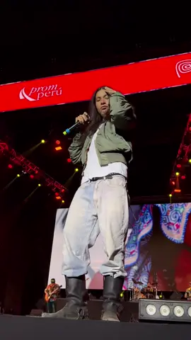 CHUCO en vivo con @Los Mirlos y @Kayfex 😎 ya quiero tocar mi primer show en Perú #modochuco #achal 