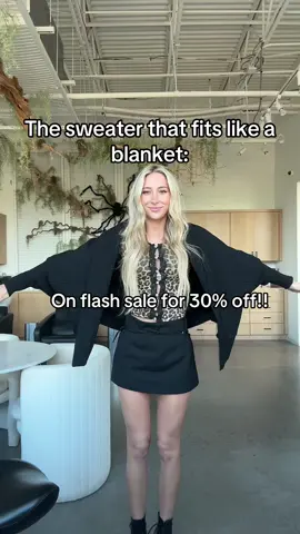 Cozy sweater season — trust, this one’s it. #FallFits #StreetwearAesthetic #cozysweater #tiktokshopblackfriday #ootdinspo 